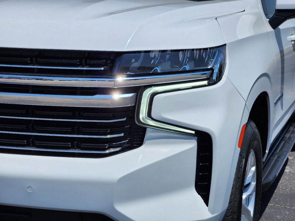 2022 Chevrolet Suburban LT 7