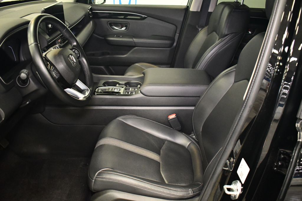 Thumbnail: 2023 Honda Pilot - 27