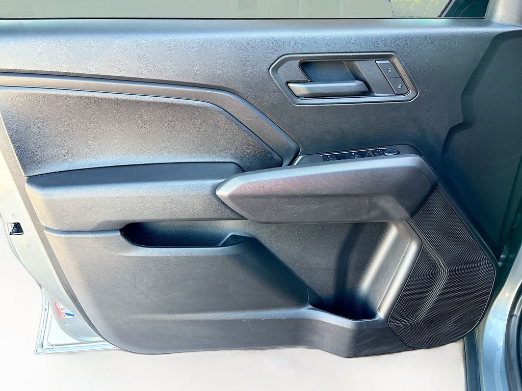 Thumbnail: 2025 Chevrolet Colorado - 23