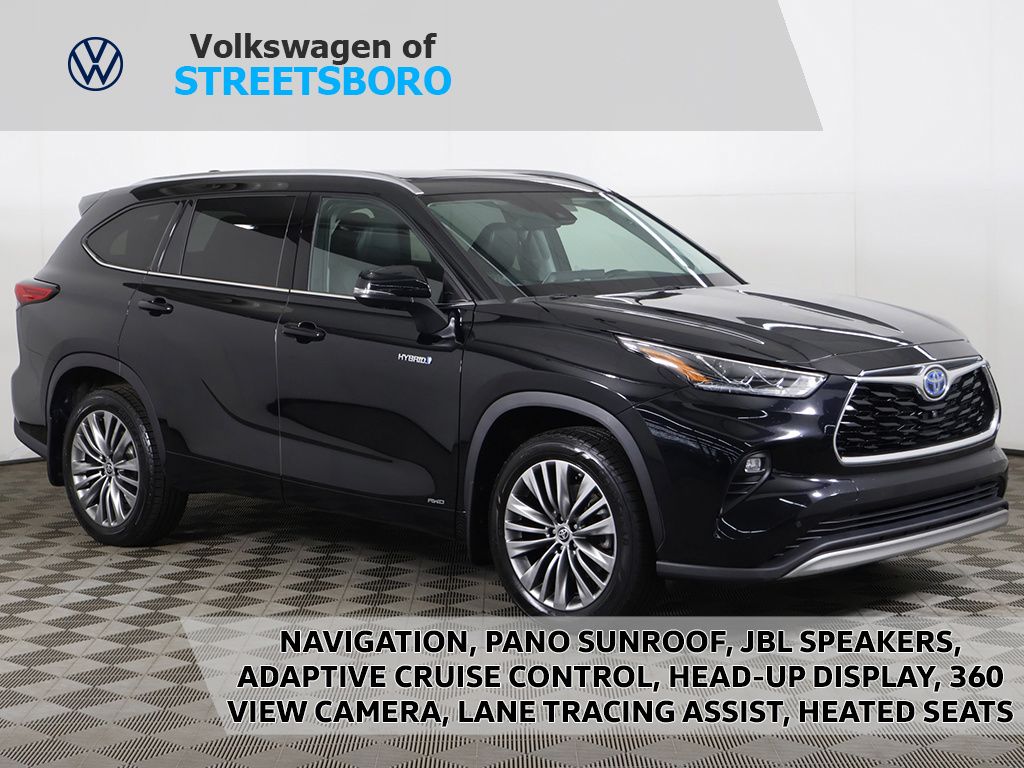 Midnight Black Metallic 2021 Toyota Highlander Hybrid SUV / Crossover All-Wheel Drive Continuously Variable Transmission