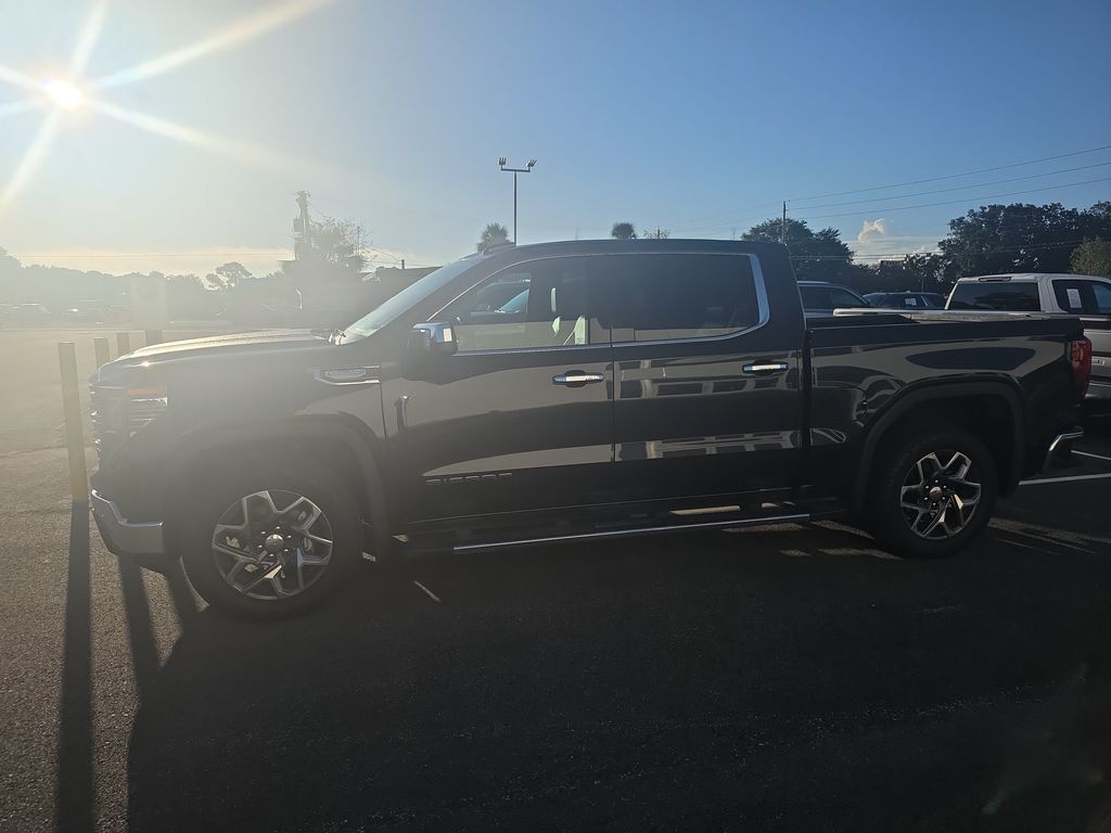 2024 GMC Sierra 1500 Titanium Rush Metallic Camioneta 4X2 Automática