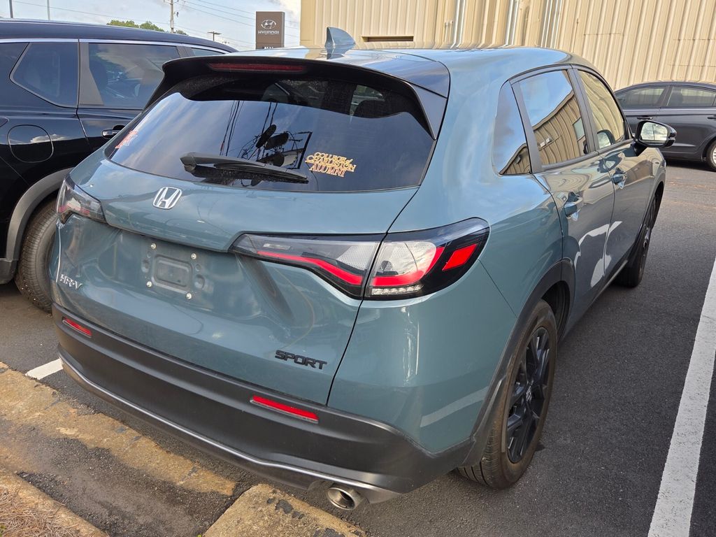 Used 2025  Honda Sport image 3