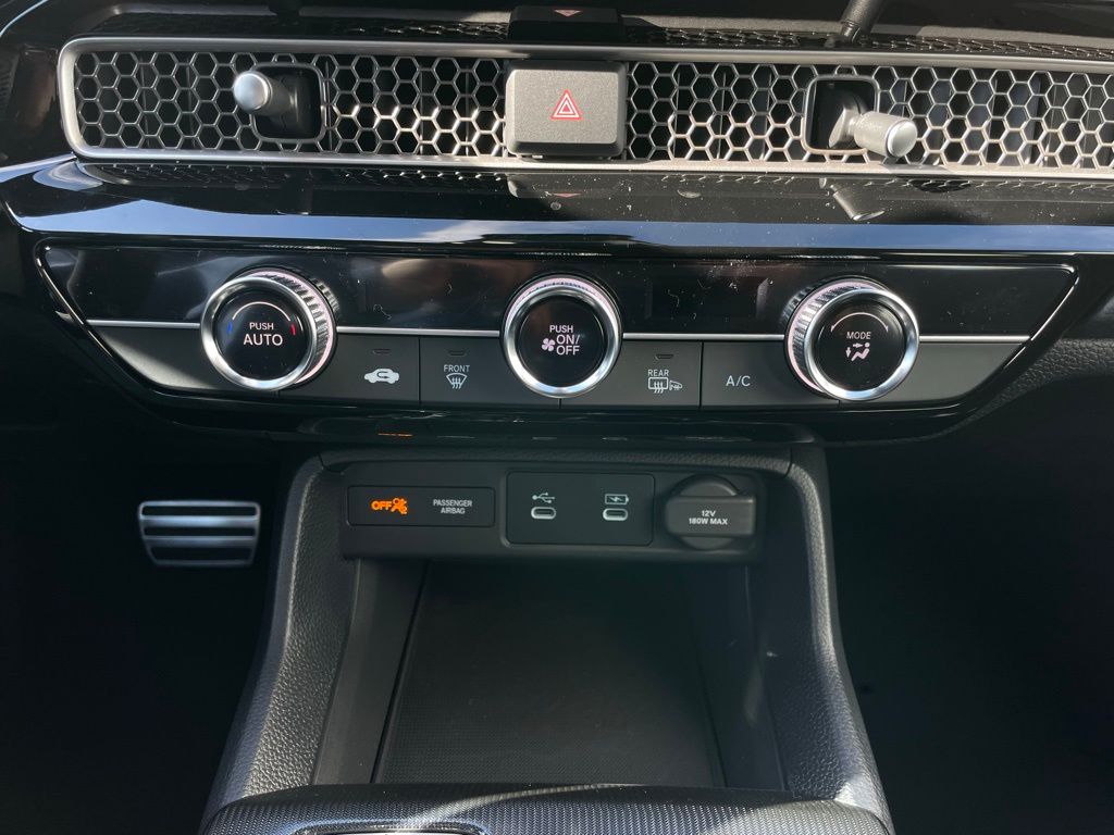 2025 Honda Civic Sport 17