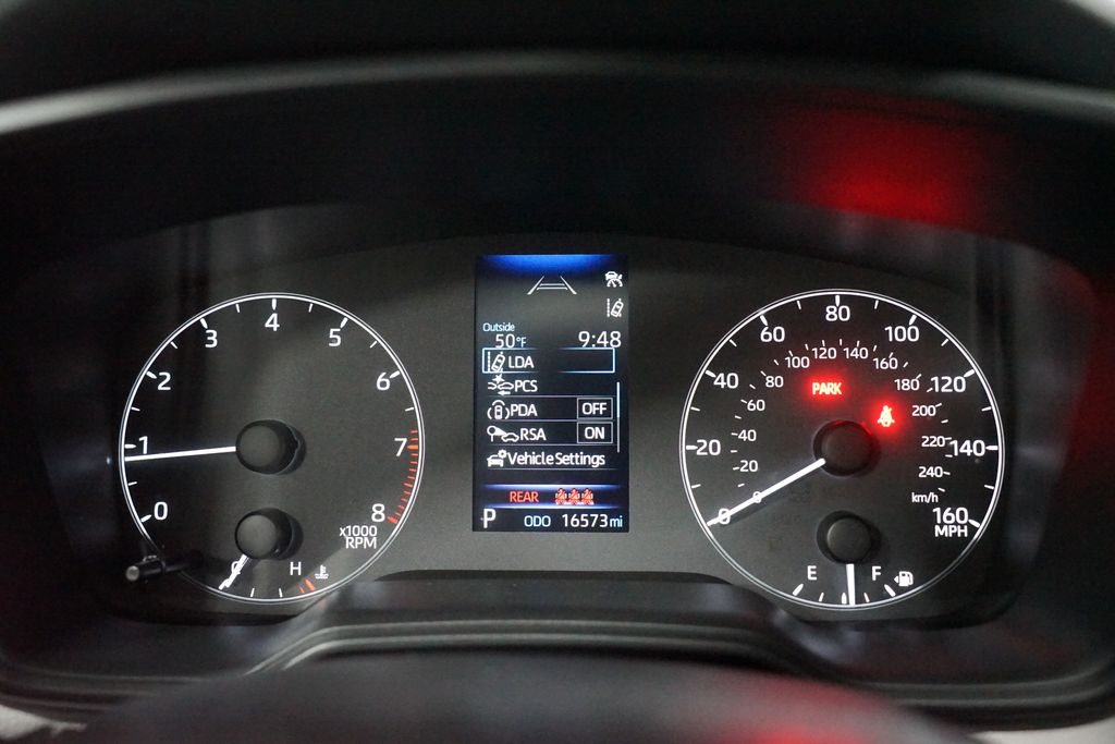 Thumbnail: 2025 Toyota Corolla - 15