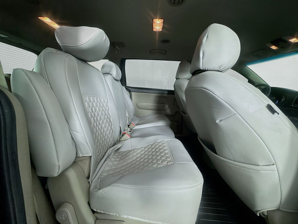 Used Car 2020 Kia Sedona  Lx For Sale Under $20,000 In Austin, Texas