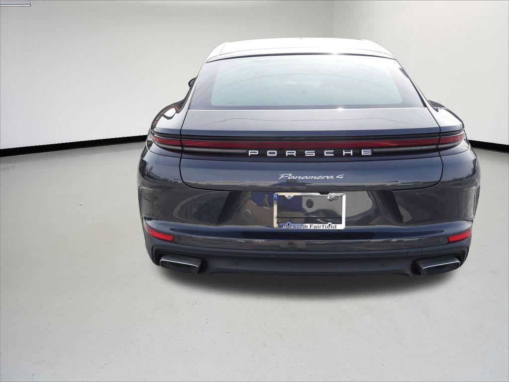 Thumbnail: 2026 Porsche Panamera - 6
