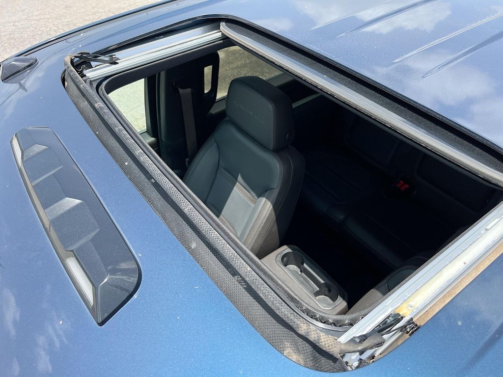 Used 2021 Blue GMC Denali image 23