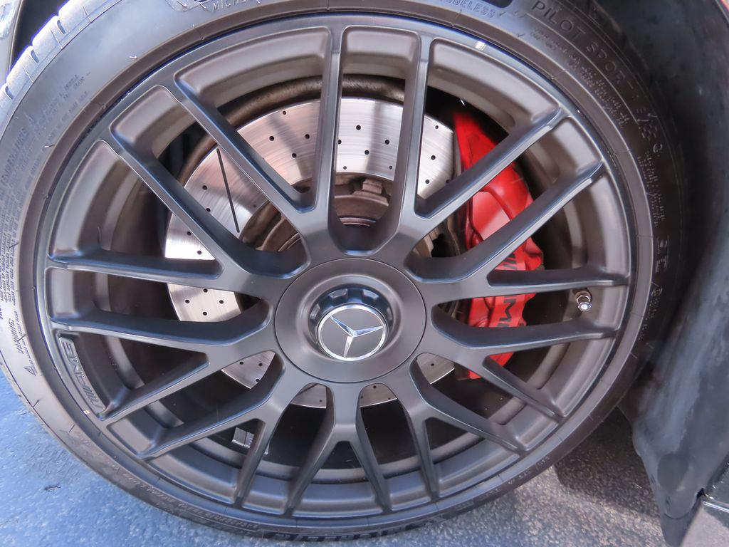 Thumbnail: 2017 Mercedes-Benz C-Class - 15