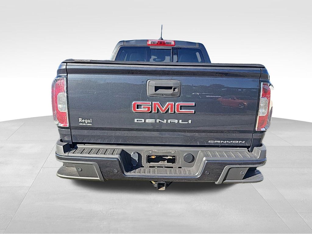 2022 GMC Canyon Denali 5