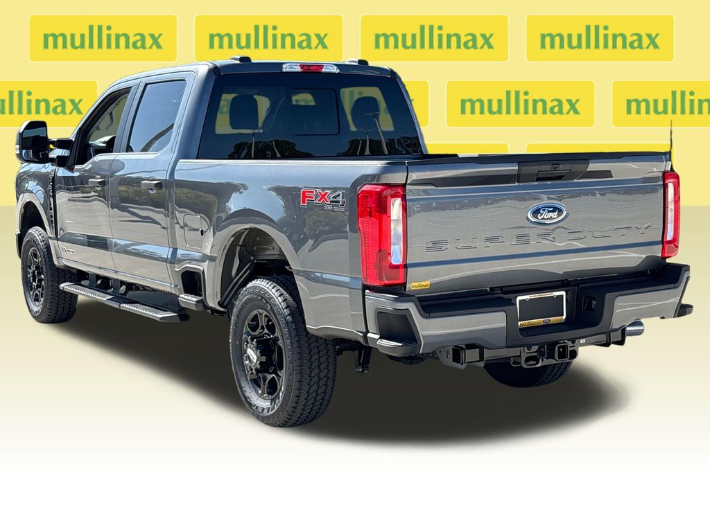 New 2026 Gray Ford XL image 8