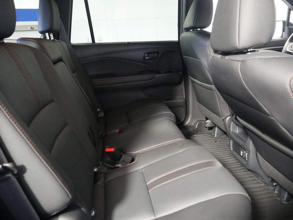 Thumbnail: 2023 Honda Passport - 8