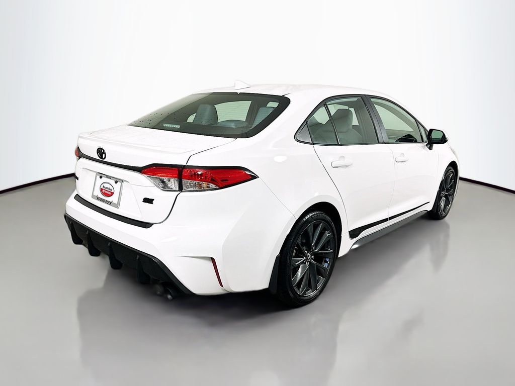 Thumbnail: 2025 Toyota Corolla - 5