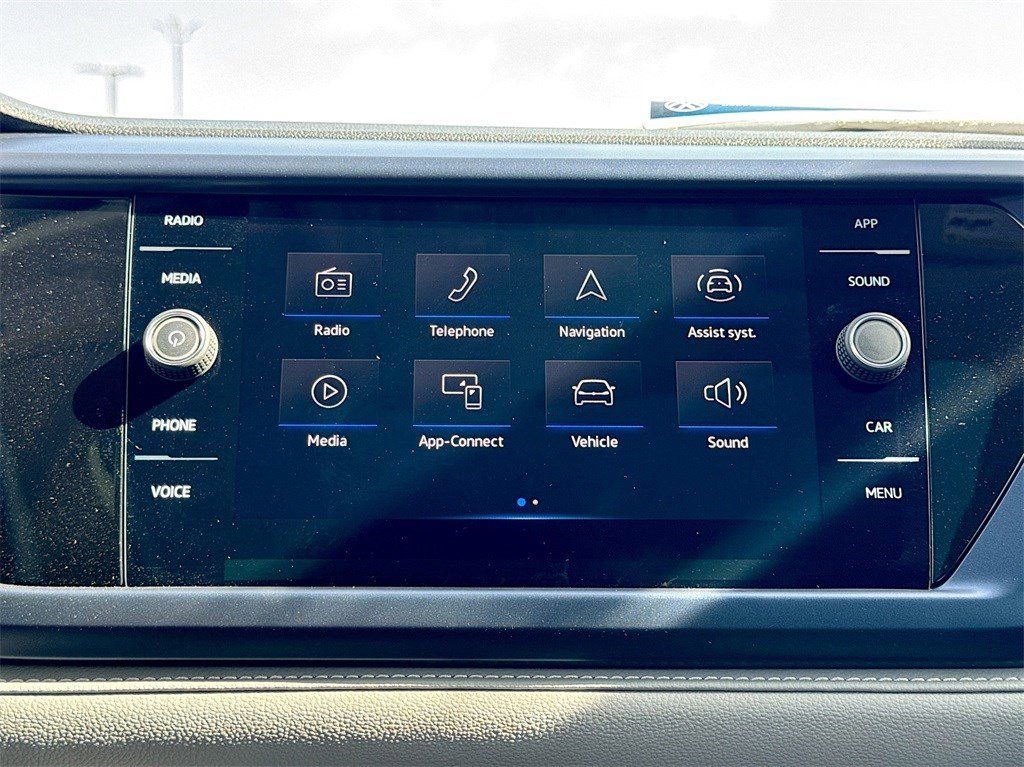 New 2024 Black Pearl Volkswagen 1.5T SE image 13