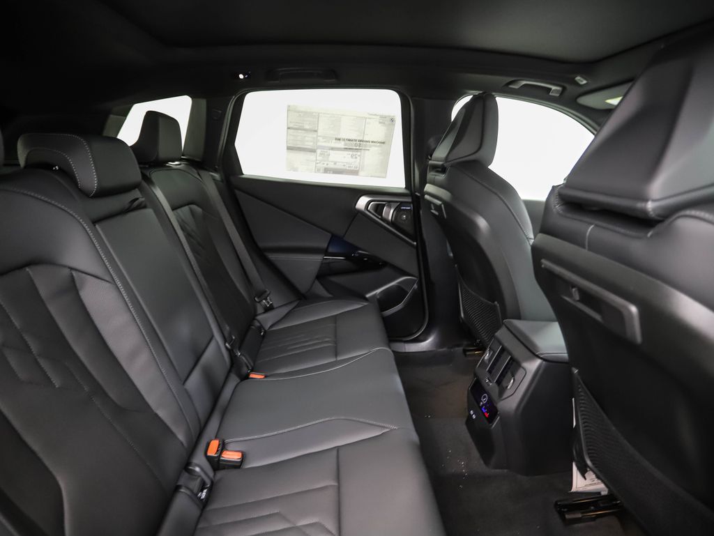 Thumbnail: 2026 BMW X3 - 27