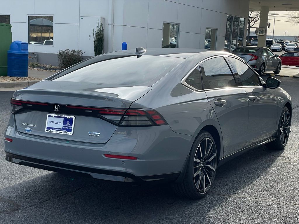 2025 Honda Accord Touring 6