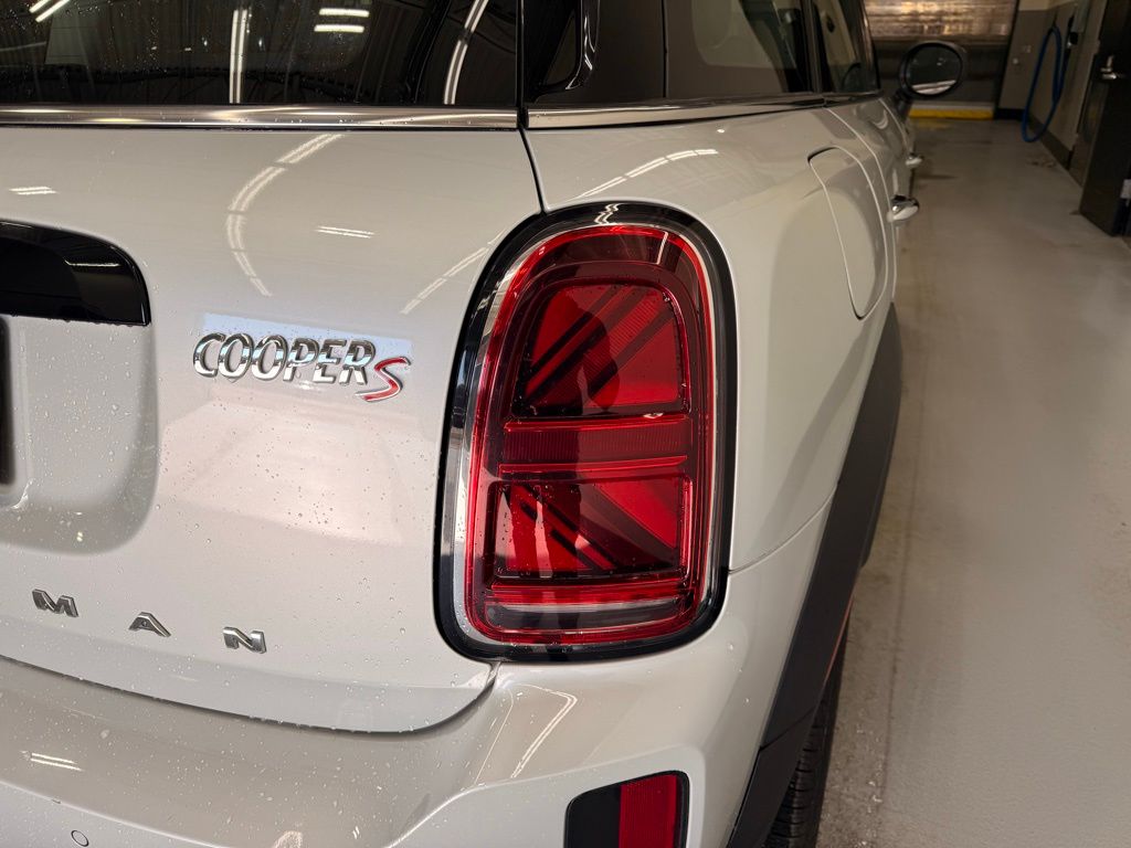 2022 MINI Cooper Countryman S 5