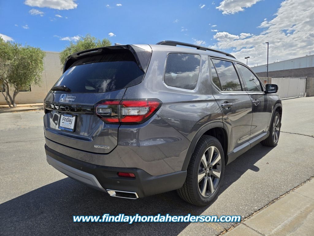 2025 Honda Pilot Touring photo