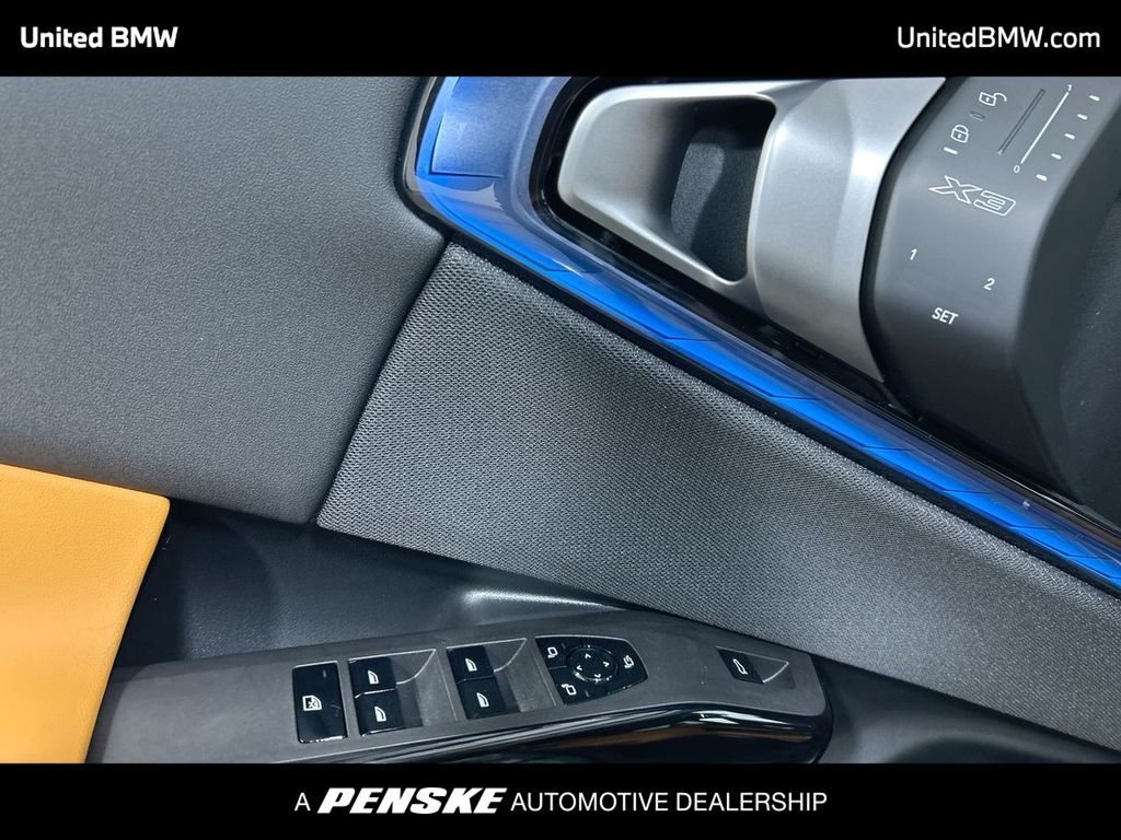 Thumbnail: 2026 BMW X3 - 11