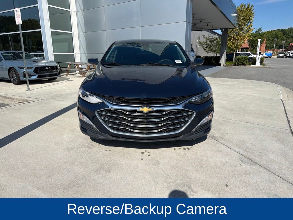 2022 Chevrolet Malibu FWD LT
