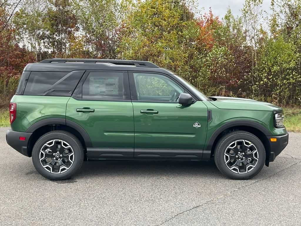 New 2025 Green Ford Outer Banks image 25