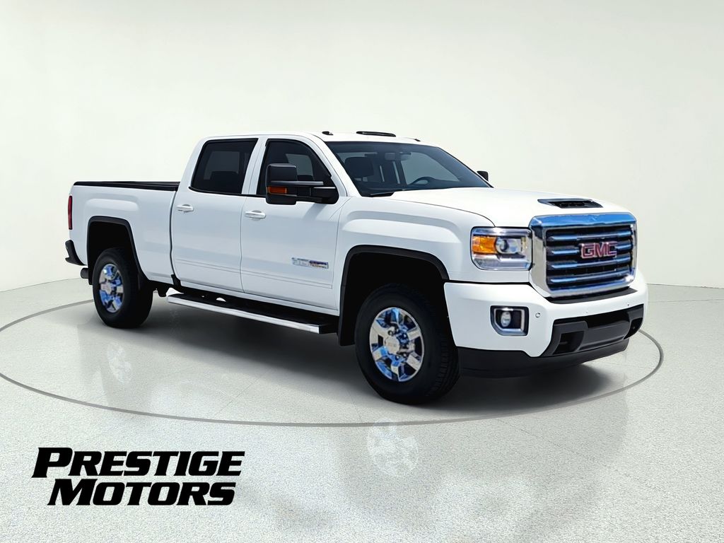 White 2018 GMC Sierra 3500HD Pickup Truck Four-Wheel Drive 6-Speed Automatic