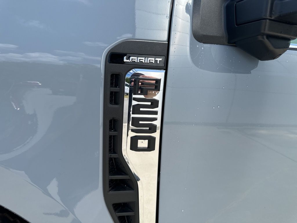 2024 Ford F-250 Super Duty Lariat