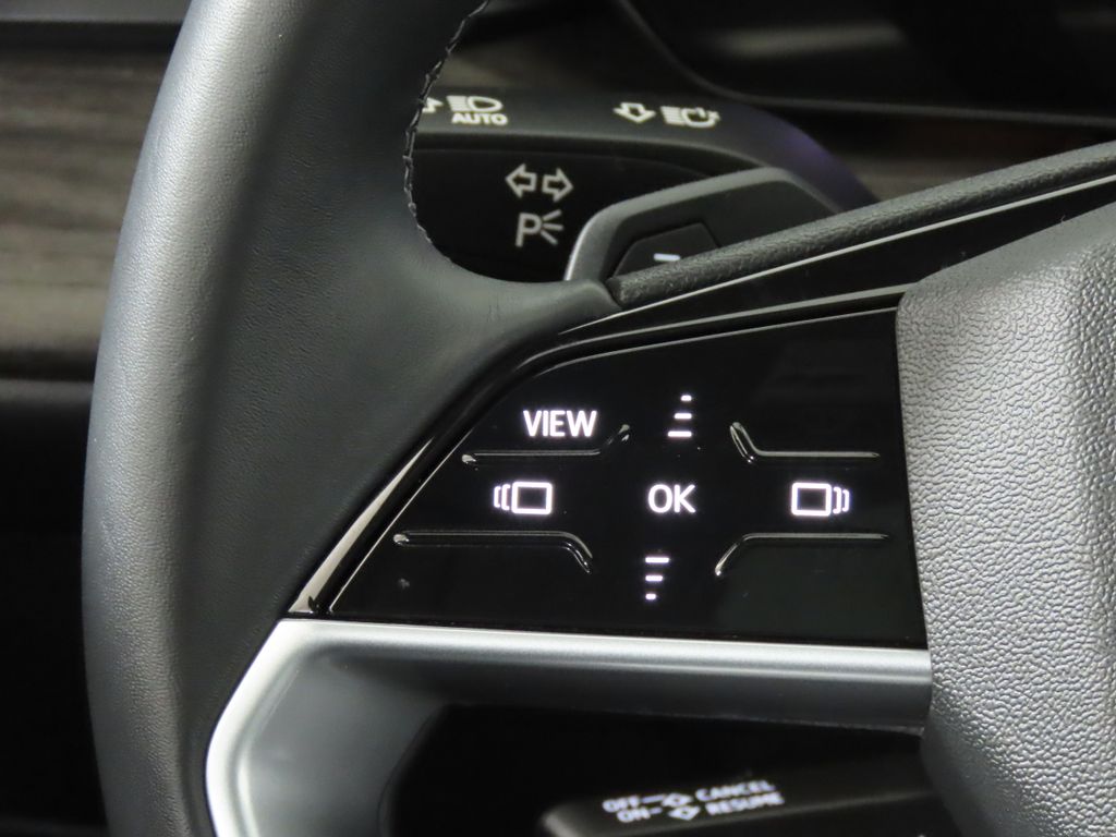 Thumbnail: 2025 Audi Q5 - 16