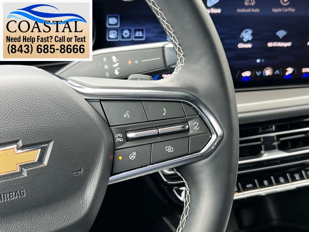 2025 Chevrolet Traverse LT White at Bob Mills Chevrolet