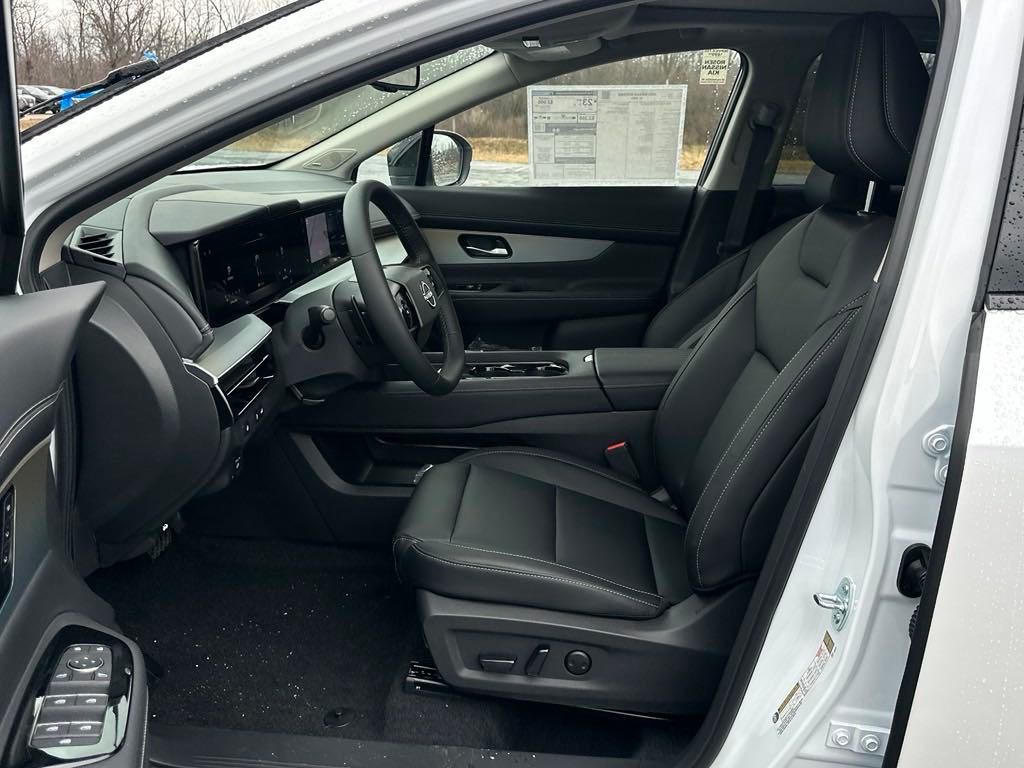 2025 Nissan Murano SL photo