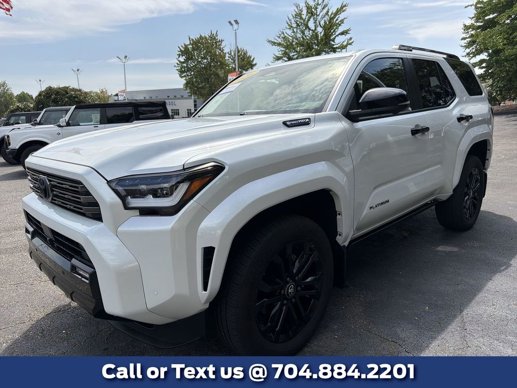 White (Wind Chill Pearl) 2026 Toyota 4Runner SUV / Crossover  8-Speed Automatic