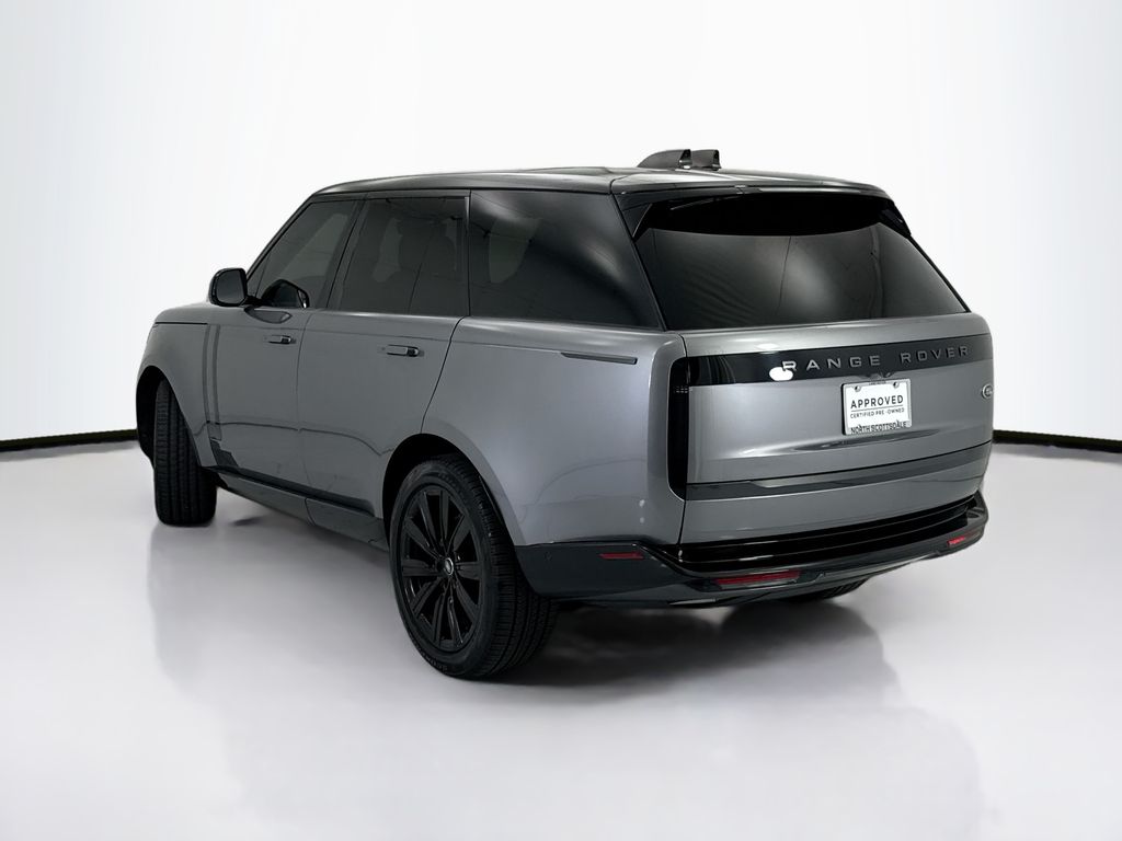 Thumbnail: 2023 Land Rover Range Rover - 7