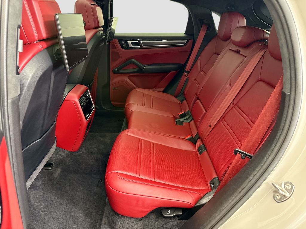 Thumbnail: 2023 Porsche  - 19