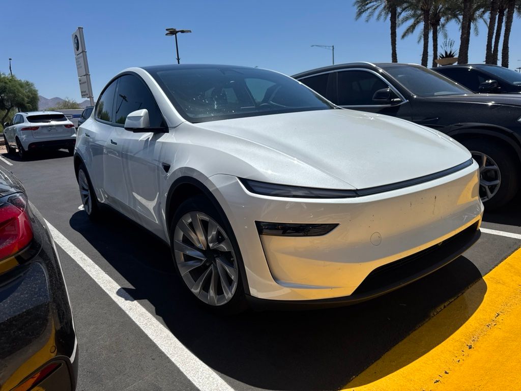 Thumbnail: 2026 Tesla Model Y - 2