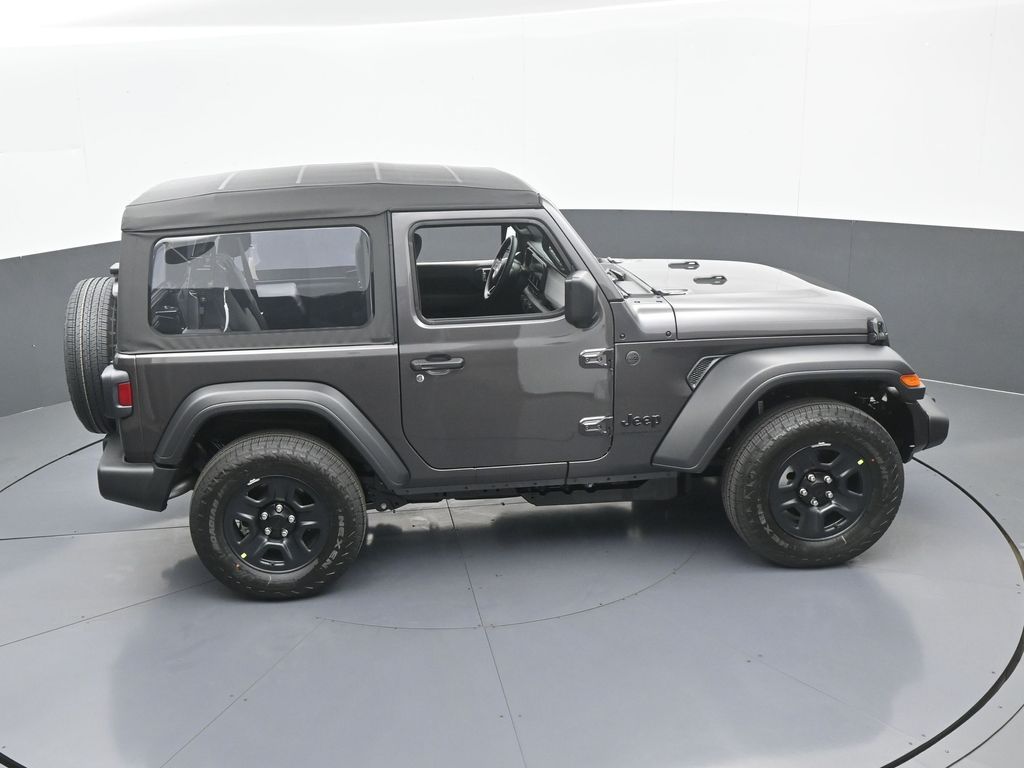 New 2026 Granite Crystal Metallic Clearcoat Jeep Sport image 40