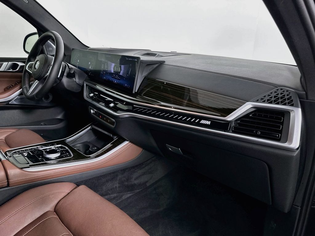 Thumbnail: 2024 BMW X5 - 30