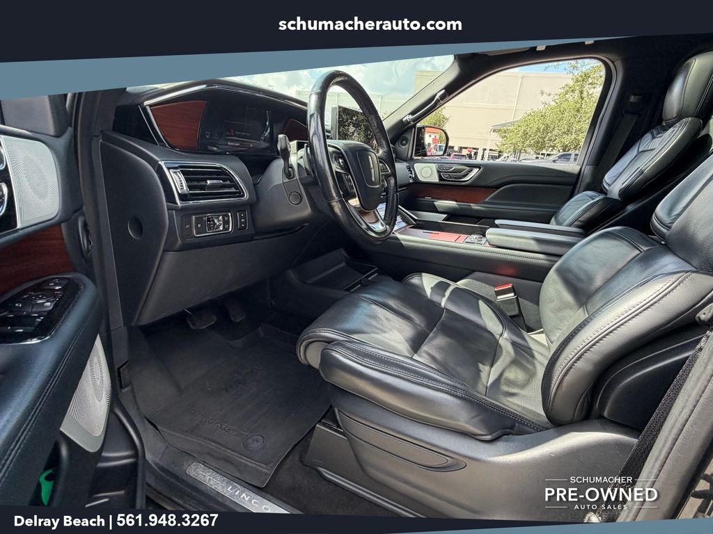 used 2022 Lincoln Navigator car, priced at $51,167