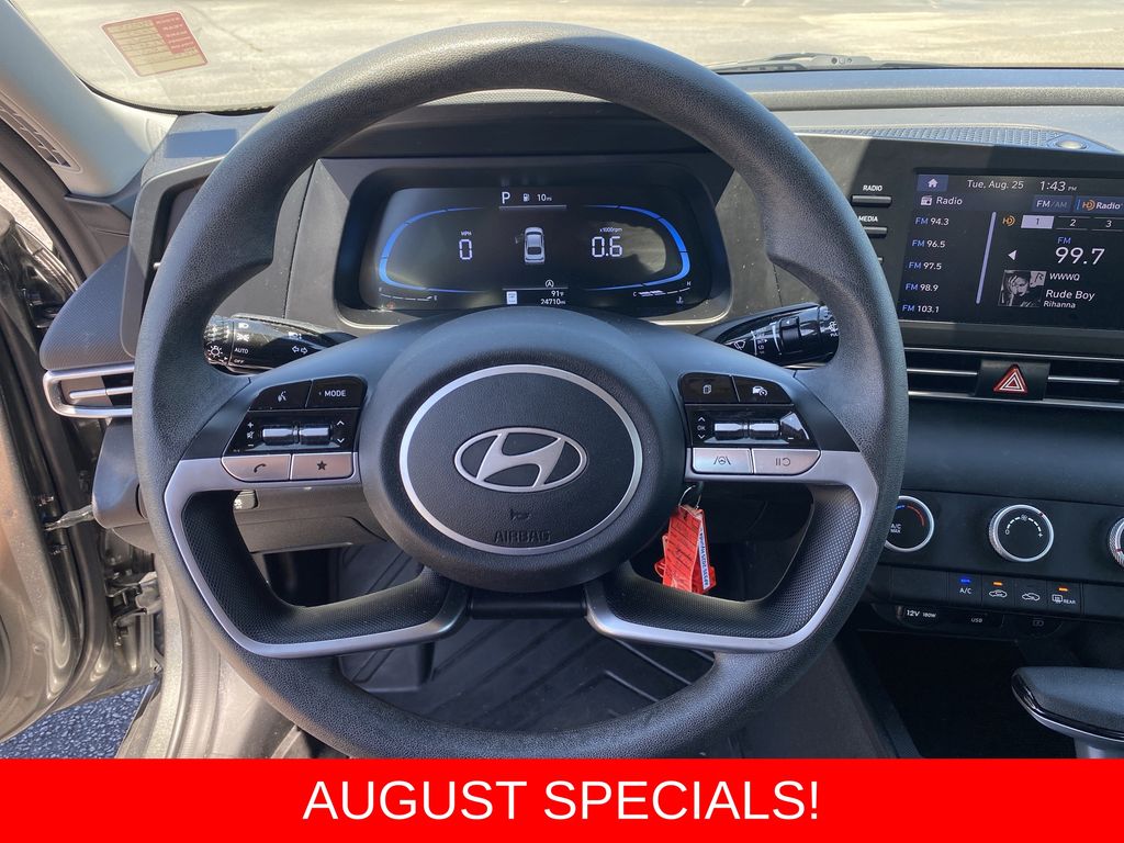 Used 2025 Hyundai Elantra Sedan