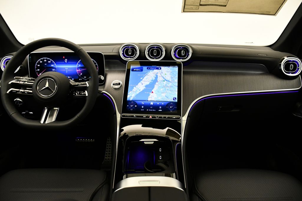 2025 Mercedes-Benz GLC 300 19