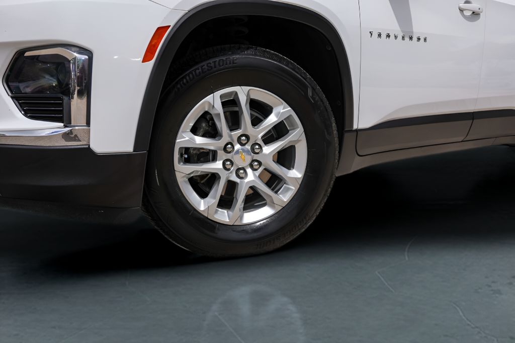 Used Car 2023 Chevrolet Traverse  Ls For Sale Under $30,000 In Austin, Texas