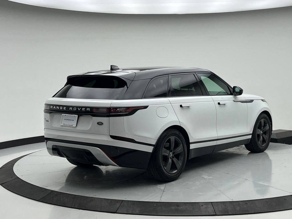 Thumbnail: 2018 Land Rover Range Rover Velar - 5
