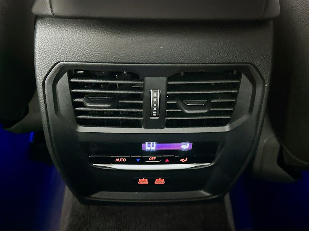 Thumbnail: 2023 BMW 4 Series - 25