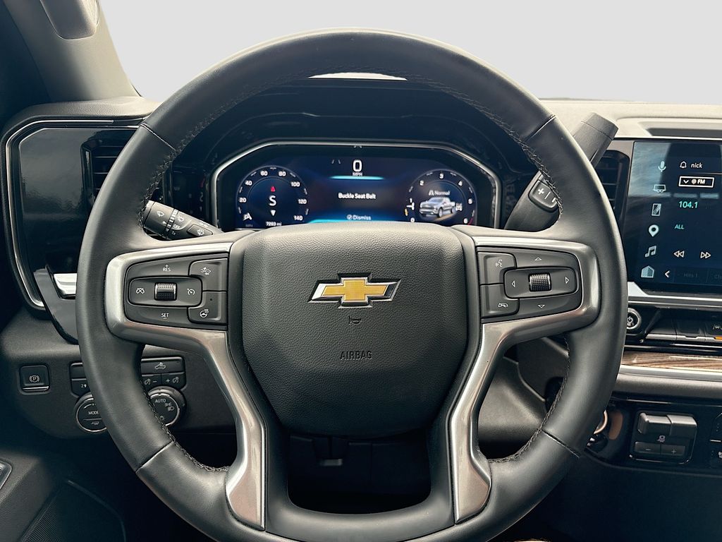 Used 2025 Gray Chevrolet LT image 11