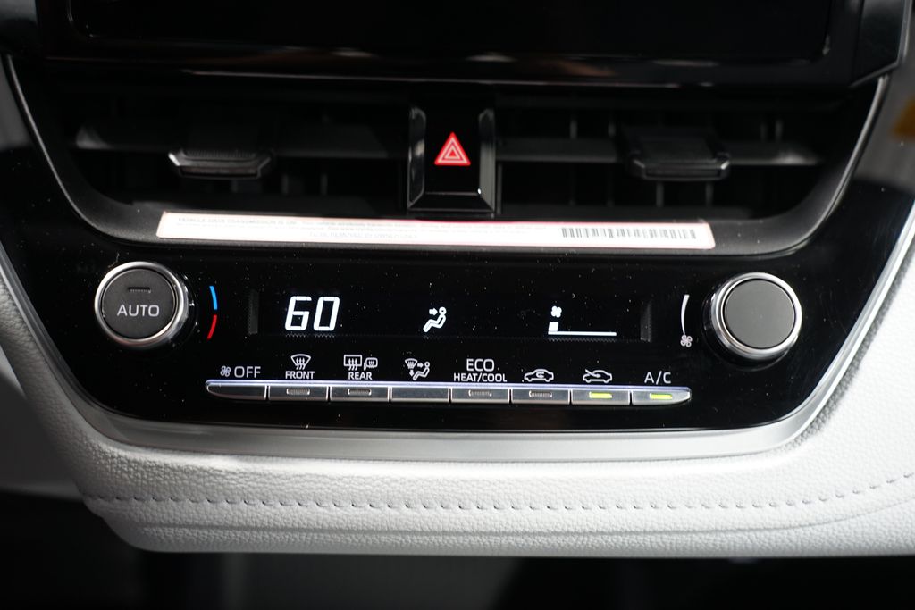 2024 Toyota Corolla SE 19