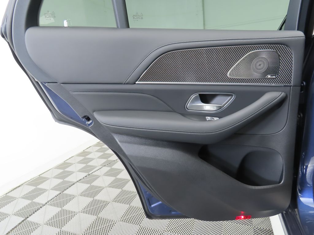 Thumbnail: 2025 Mercedes-Benz GLE - 28