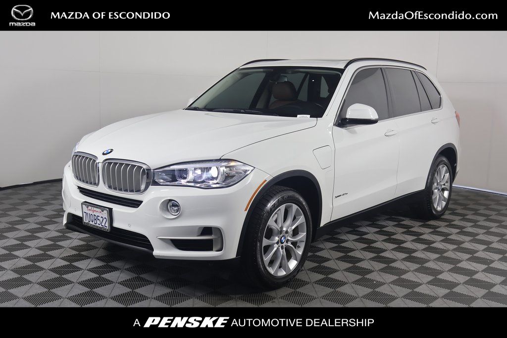 2016 BMW X5 xDrive40e Hero Image