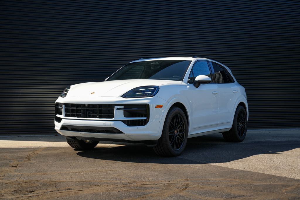 2026 Porsche Cayenne SUV / Crossover All-Wheel Drive 8-Speed Automatic