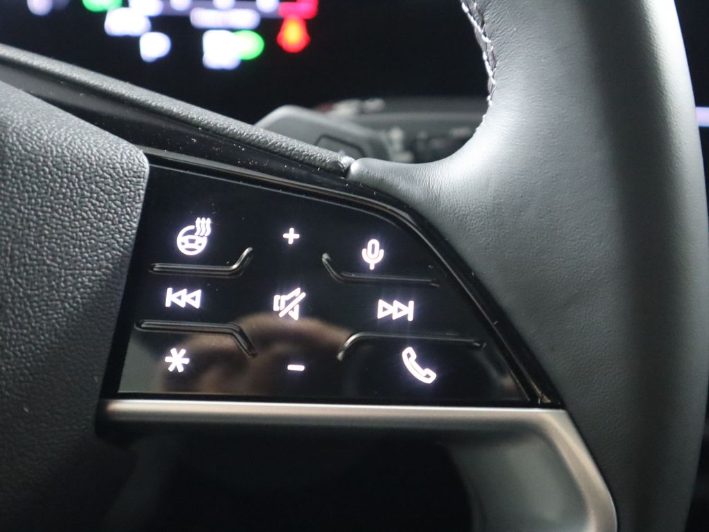 Thumbnail: 2025 Audi A5 - 14