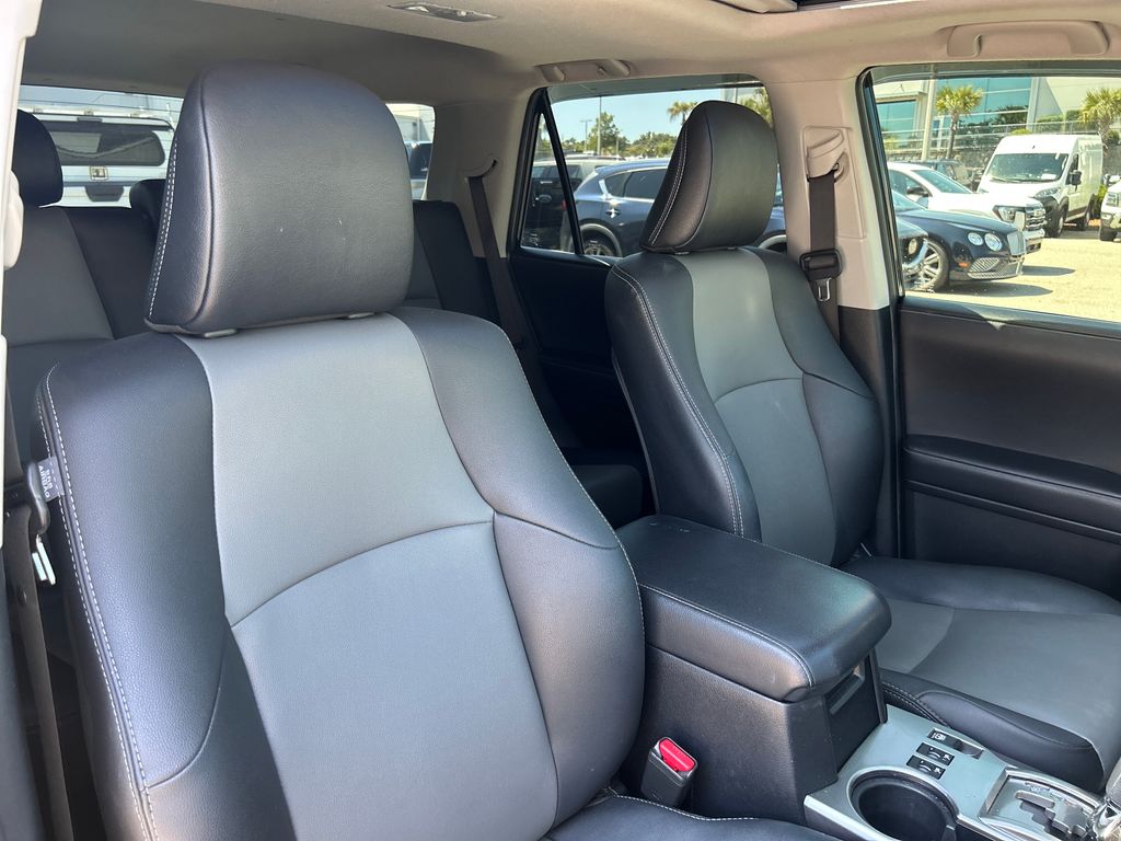 2021 Midnight Black Metallic Toyota 4Runner SR5 Premium 4X4 SUV