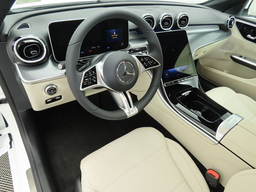 Thumbnail: 2025 Mercedes-Benz C-Class - 9