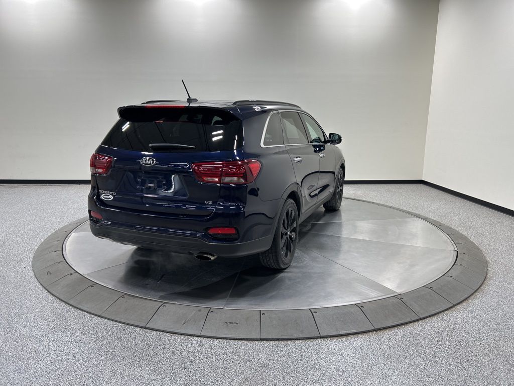 used 2020 Kia Sorento car, priced at $17,257